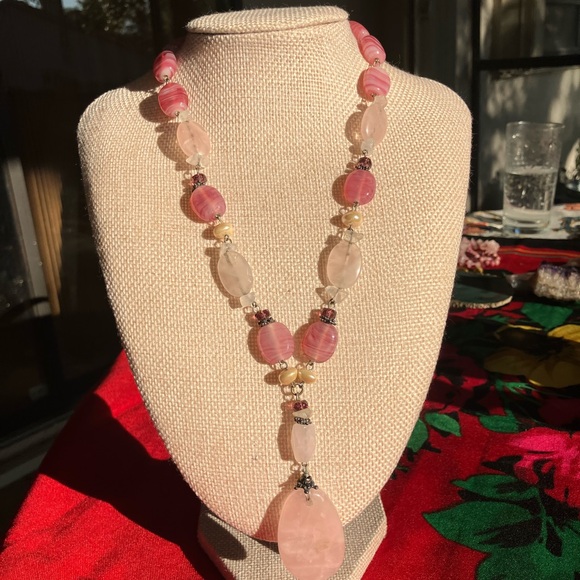 Pink Rose Quartz Pendant Necklace and Bracelet Set - Picture 14 of 16